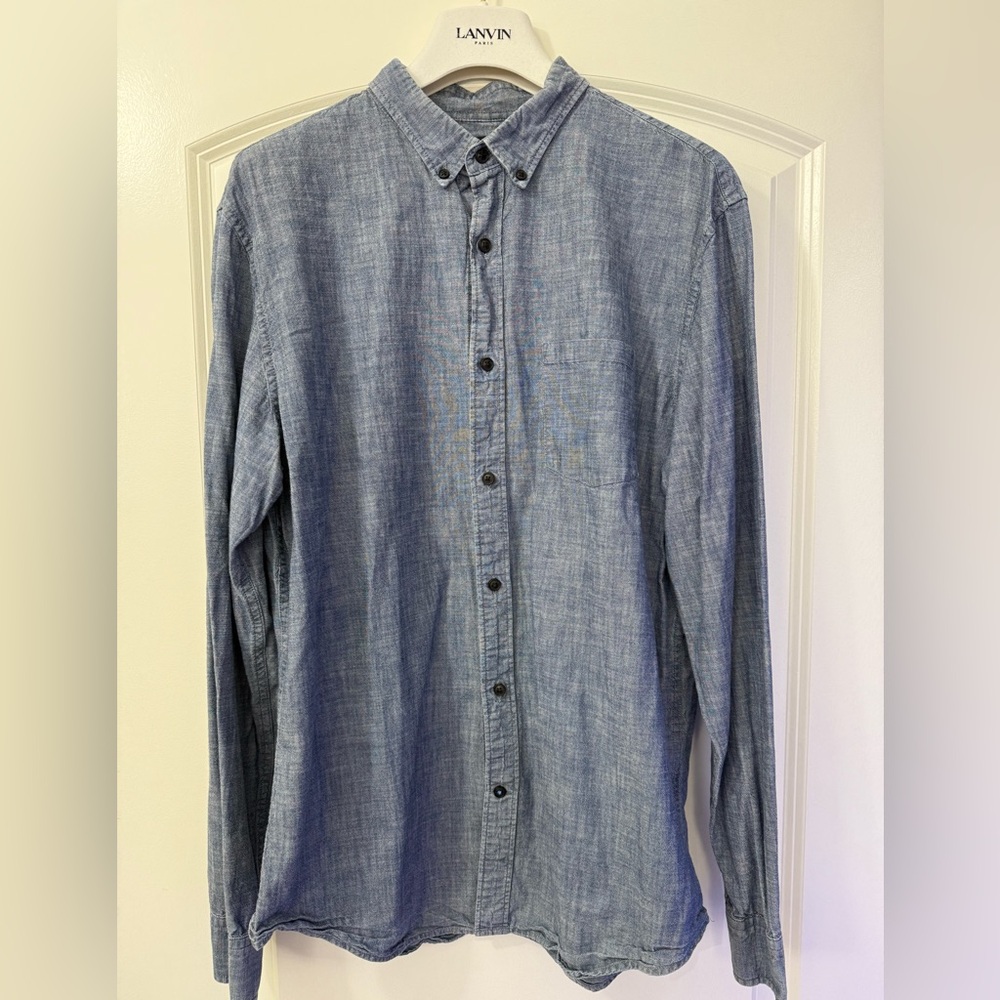 Banana Republic Blue Casual Button Down Shirt